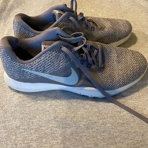 Nike Flex Trl 8 Gray and Purple Sneakers